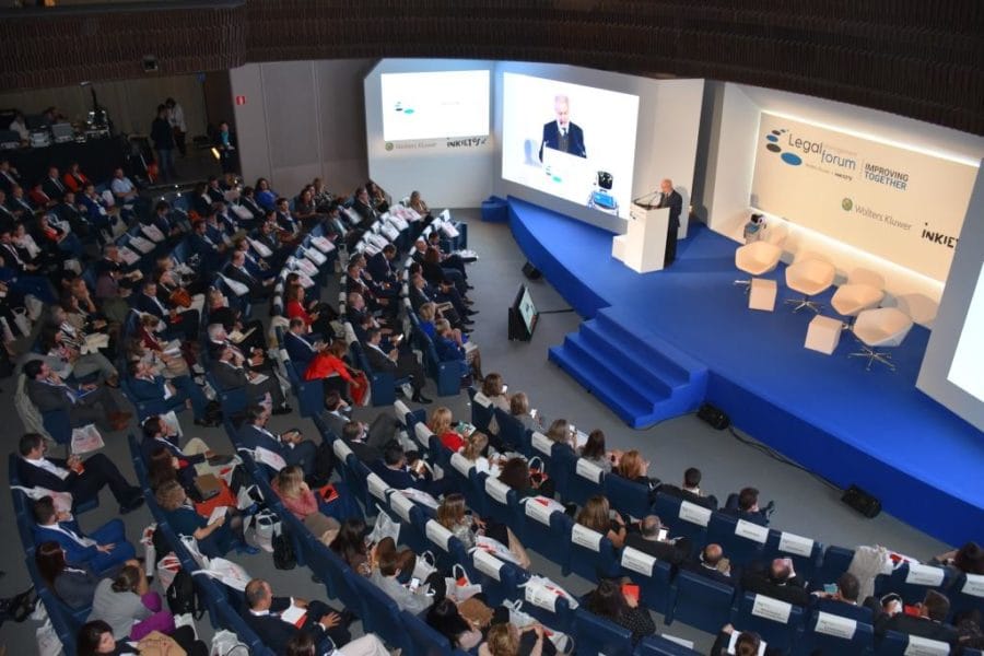 El uso de la tecnología disruptiva, el mejor aliado de los abogados en el entorno global en el que compiten