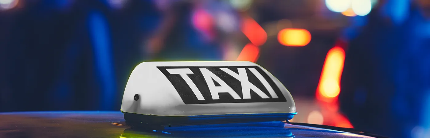 La CNMC cuestiona las obligaciones de taxis y VTC en Madrid