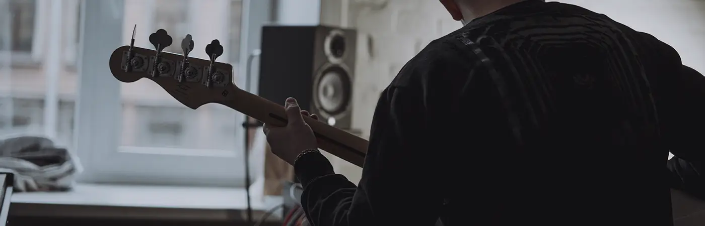Reino Unido cambiará normas para que músicos extranjeros reciban pago por reproducción pública de sus canciones
