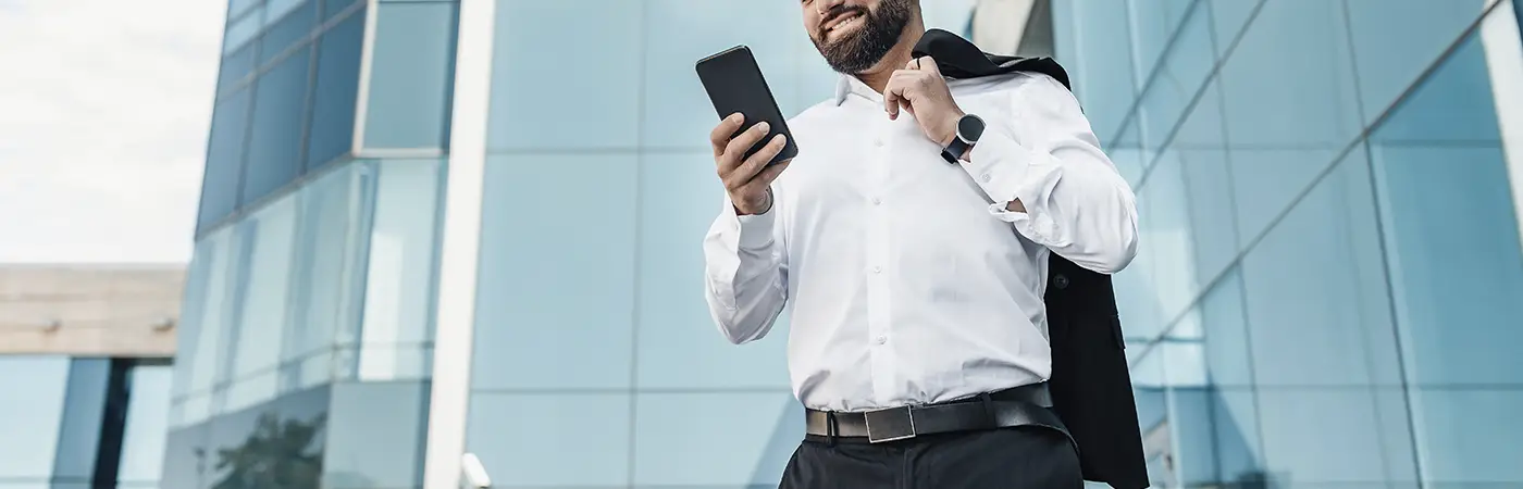 Reino Unido anuncia el uso experimental de un chatbot de Inteligencia Artificial para apoyar a emprendedores en temas regulatorios