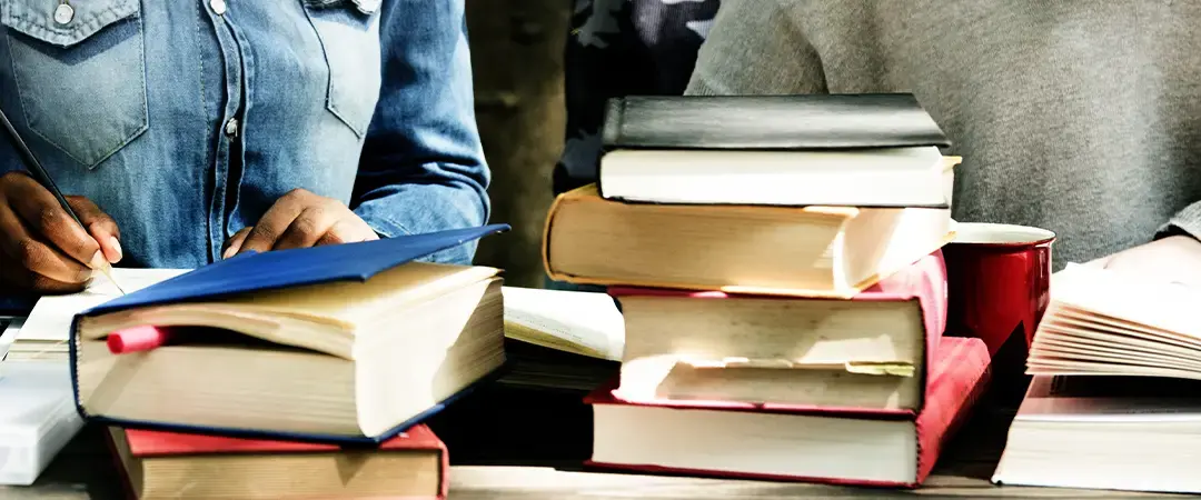 Francia examina la remuneración de los autores de obras literarias